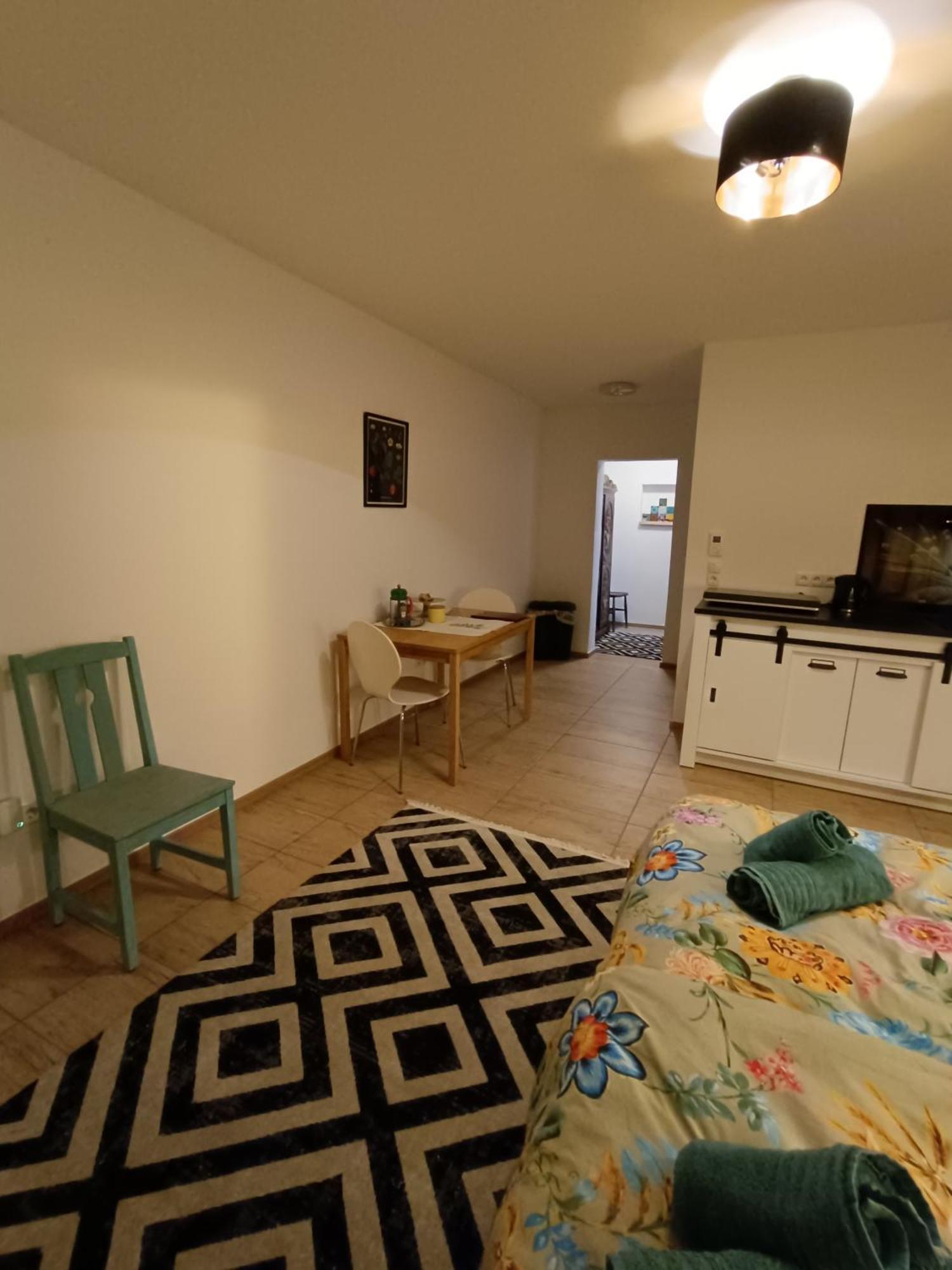 Gemuetliche Koelsche Studio-Wohnung Koln Bagian luar foto